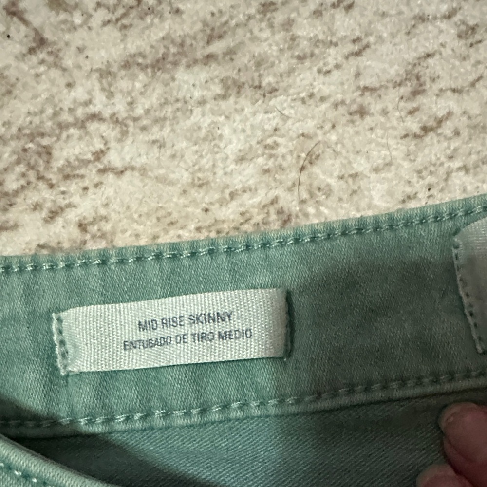 Universal Thread Mint Ankle Jeans - Picture 3 of 8